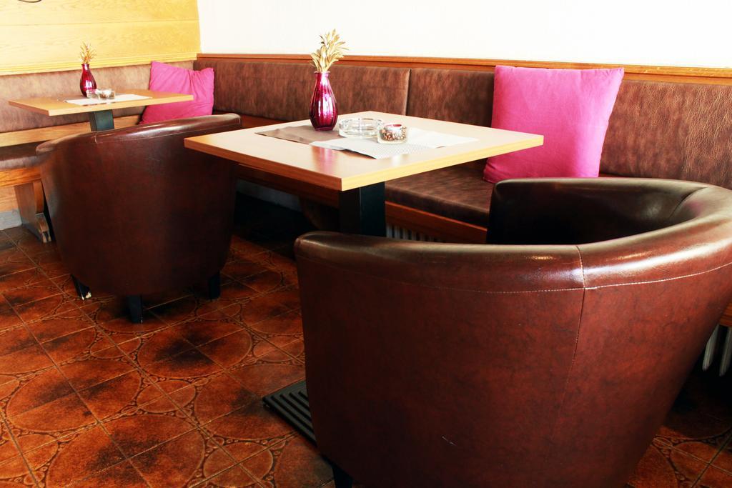 Altpradl Hotel 3*
