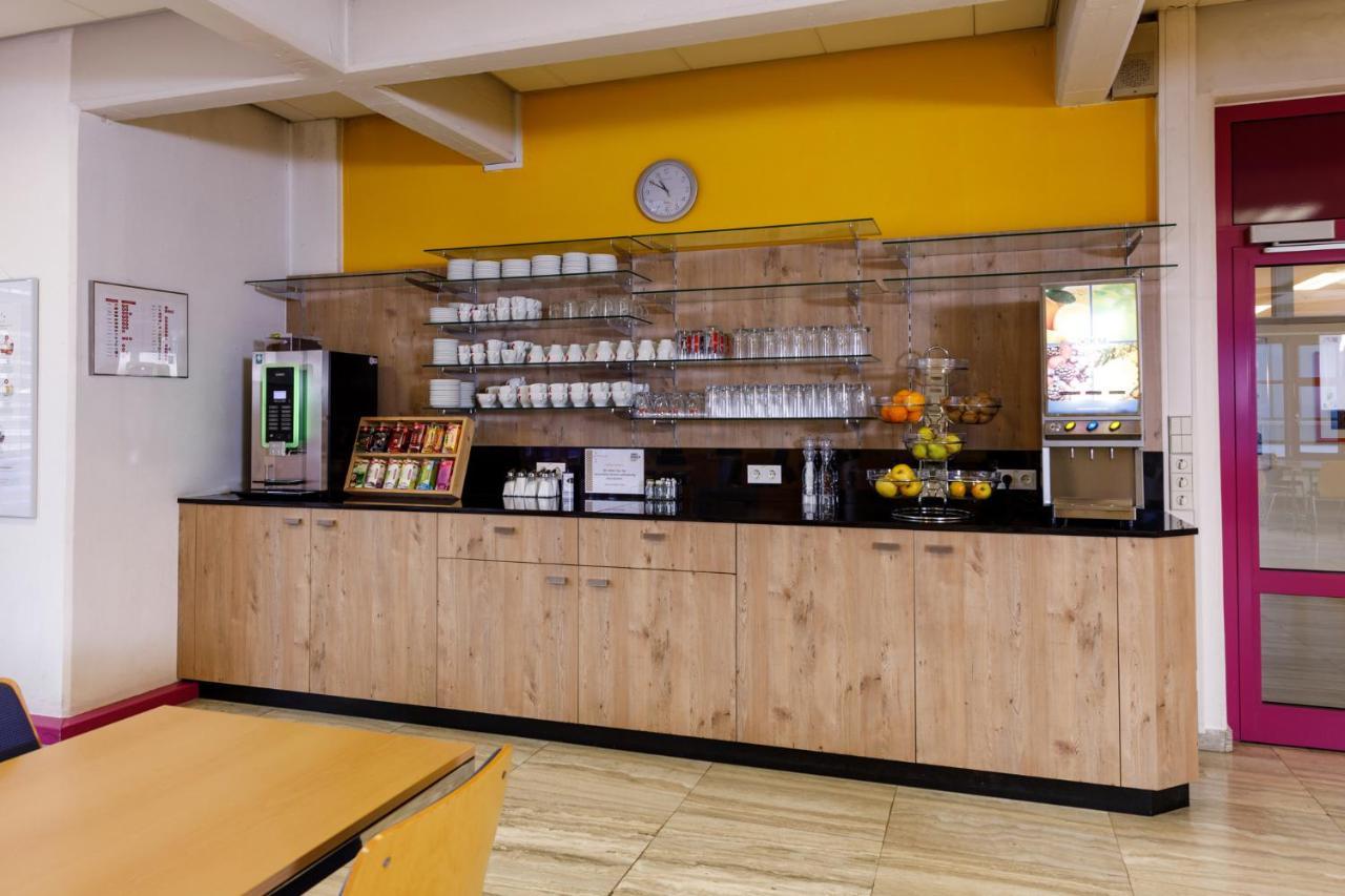 Olympiaworld-Landessportzentrum Hotel 2*