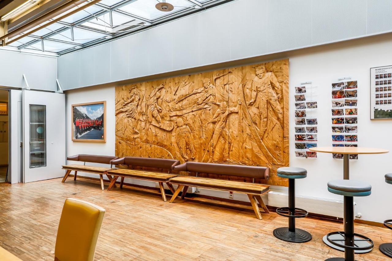 Hotel Olympiaworld-Landessportzentrum 2*