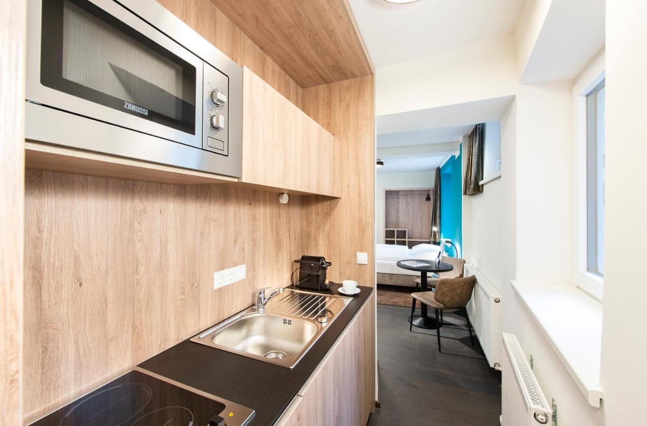 Blackhome Boutique I Contactless Check-in Innsbruck