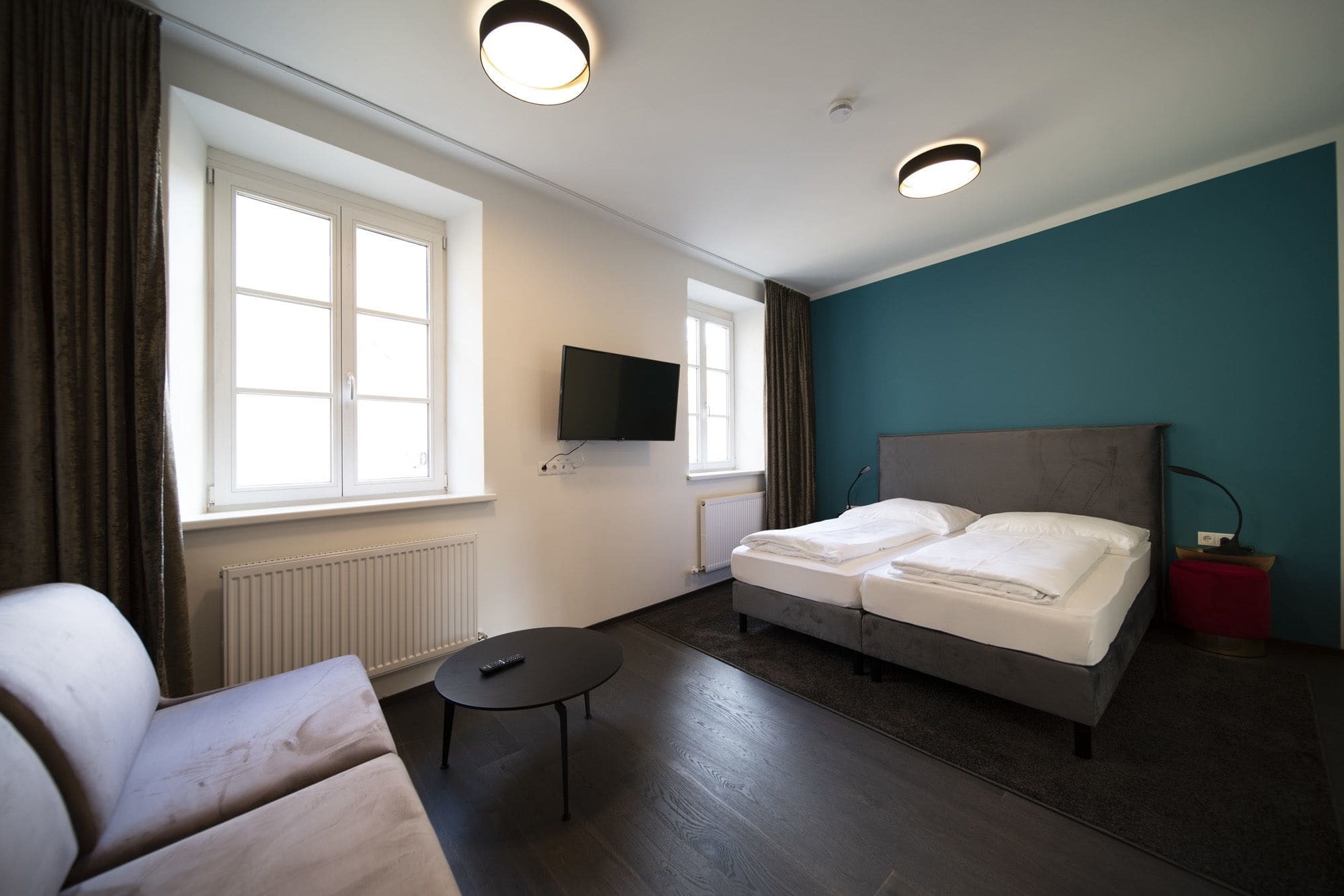 Aparthotel Blackhome Boutique I Contactless Check-in 3*