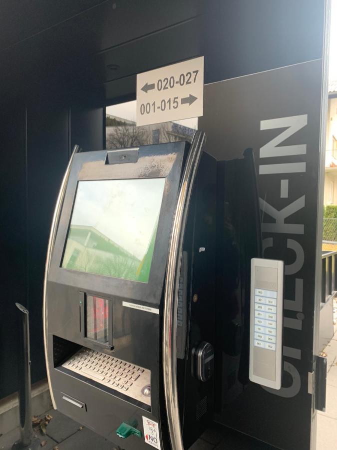 Blackhome East I Contactless Check-in Aparthotel Innsbruck