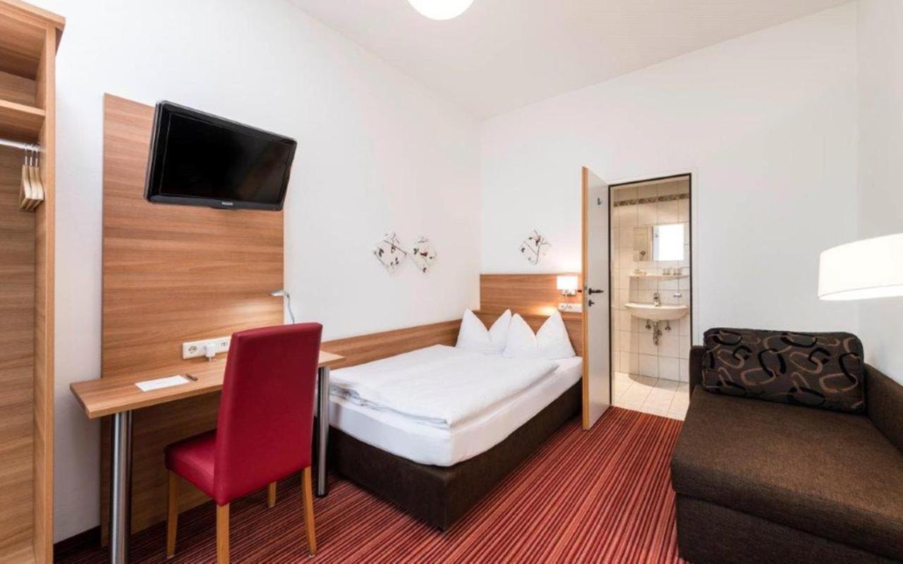 Zach Hotel 3*