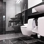 Blackhome Innsbruck City South I Contactless Check-In