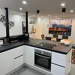 Aussergewoehnliche Kellerloft