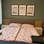 Apartment Maximilian In Old Town