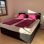 Ferienwohnung-Apartment Monika In Innsbruck-Igls