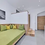 G17 Apartments