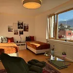 Sonnige Und Ruhige Wohnung In Innsbruck - Stadtrand