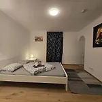 Aldrans Apartment With 3 Bedrooms