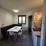 Spacious Room In Modern Flat