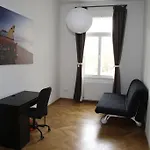 Innsbruck Saggen Large Flat