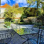Innsbruck City Garden Suite