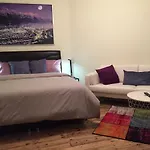 Central Suite