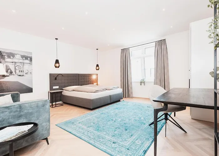 Top Center-Apartment - Wohnung Im Stadtzentrum In Perfekter Lage & Balkon