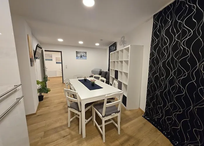 Aldrans Apartment With 3 Bedrooms