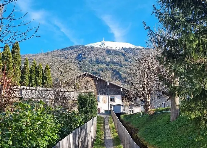 Uriges Apartment In Der Alten Schmiede