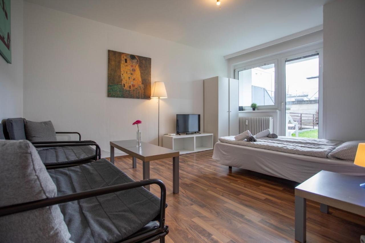City Studio Apartment *