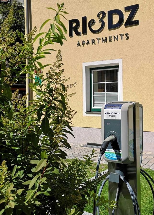 Riedz Innsbruck- Zentrales Apartmenthaus Mit Gruener Oase Innsbruck