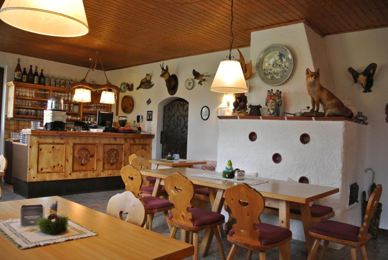 Bed & Breakfast Jausenstation Vogelhutte