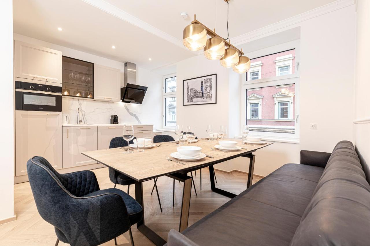 Center-apartment - Grosse Im Stadtzentrum In Perfekter Lage Apartment *