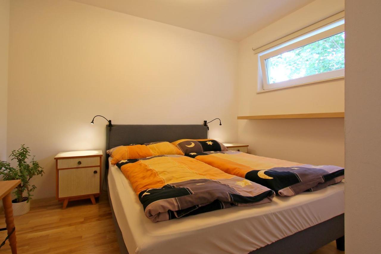 Am Sonnigen Waldrand Apartment