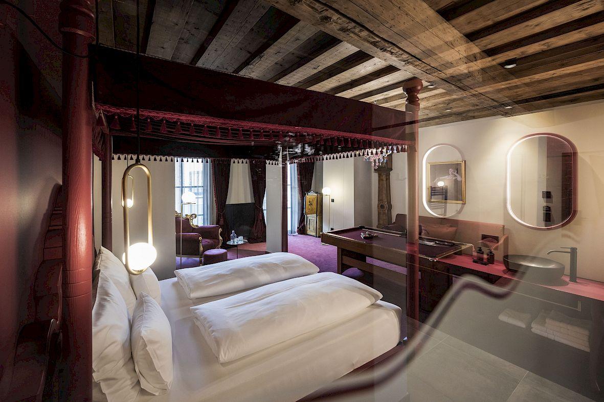 Altstadthotel Weisses Kreuz 4*