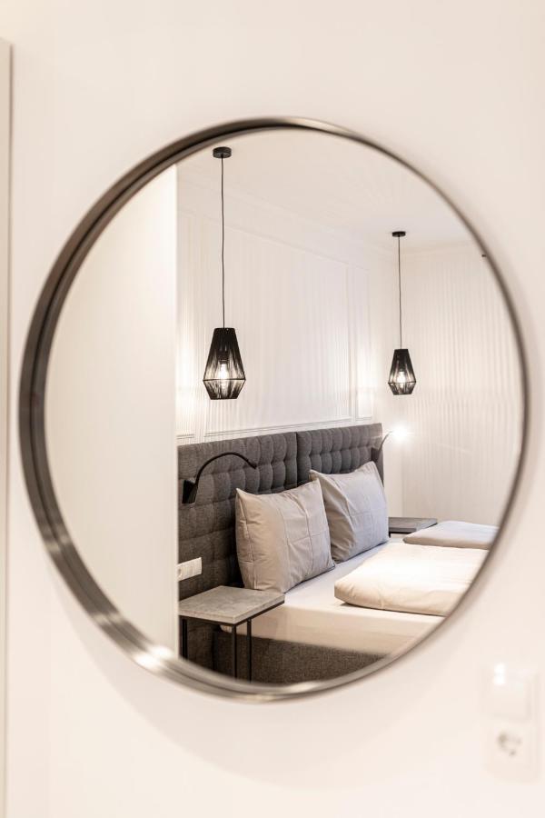 Center-apartment - Im Stadtzentrum In Perfekter Lage & Balkon Innsbruck