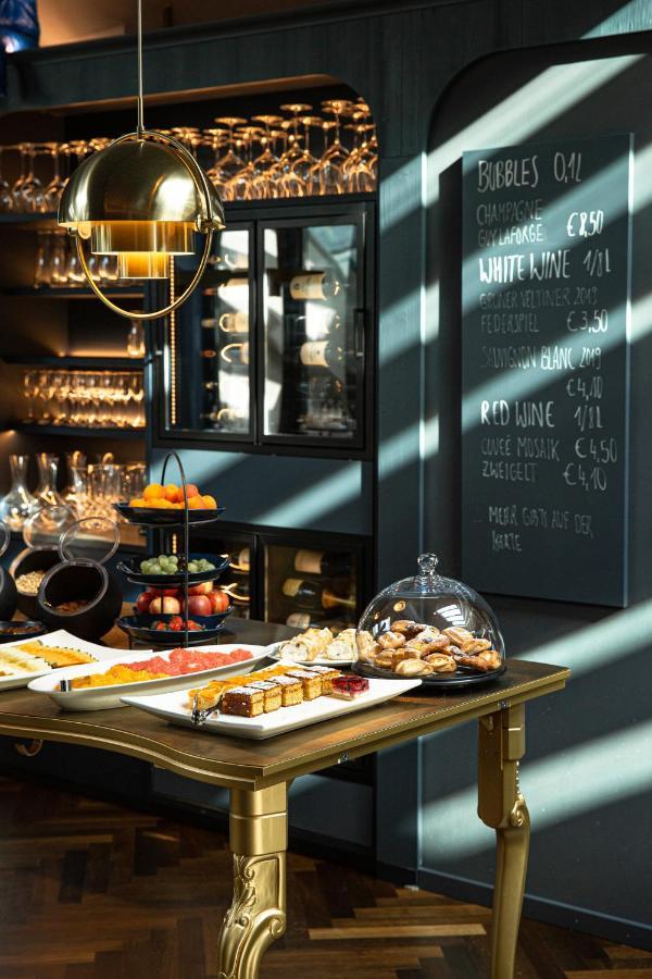 Hotel Altstadthotel Weisses Kreuz 4*