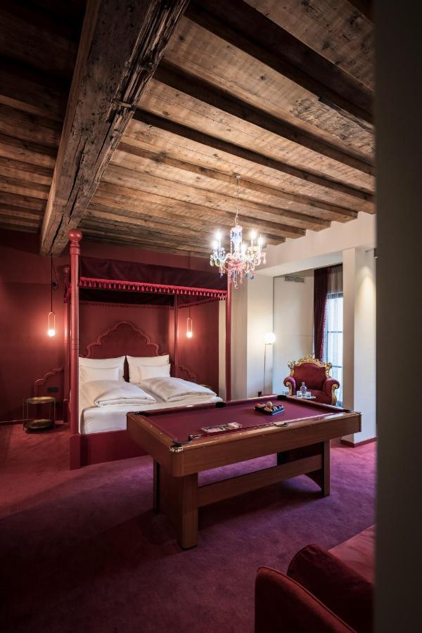 Altstadthotel Weisses Kreuz 4* Innsbruck