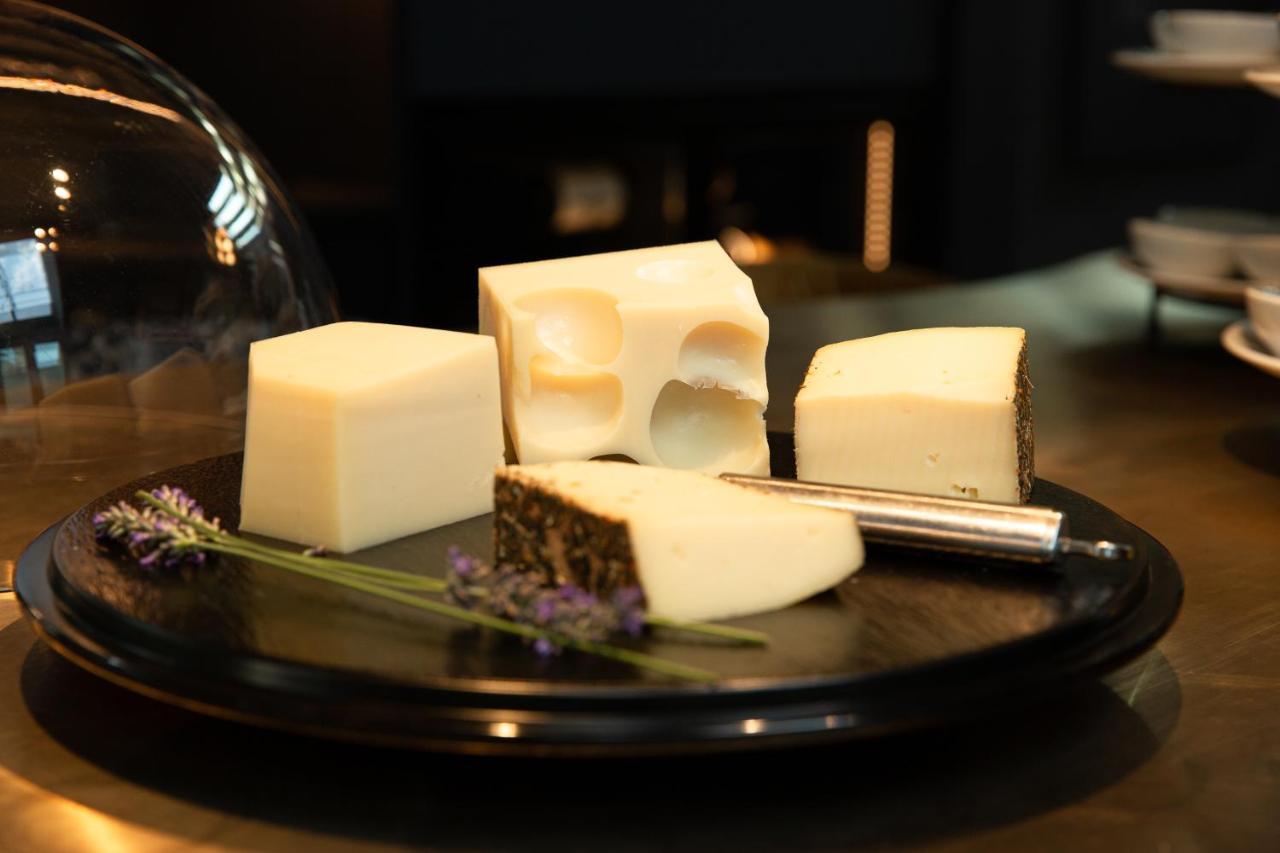 Altstadthotel Weisses Kreuz Hotel 4*