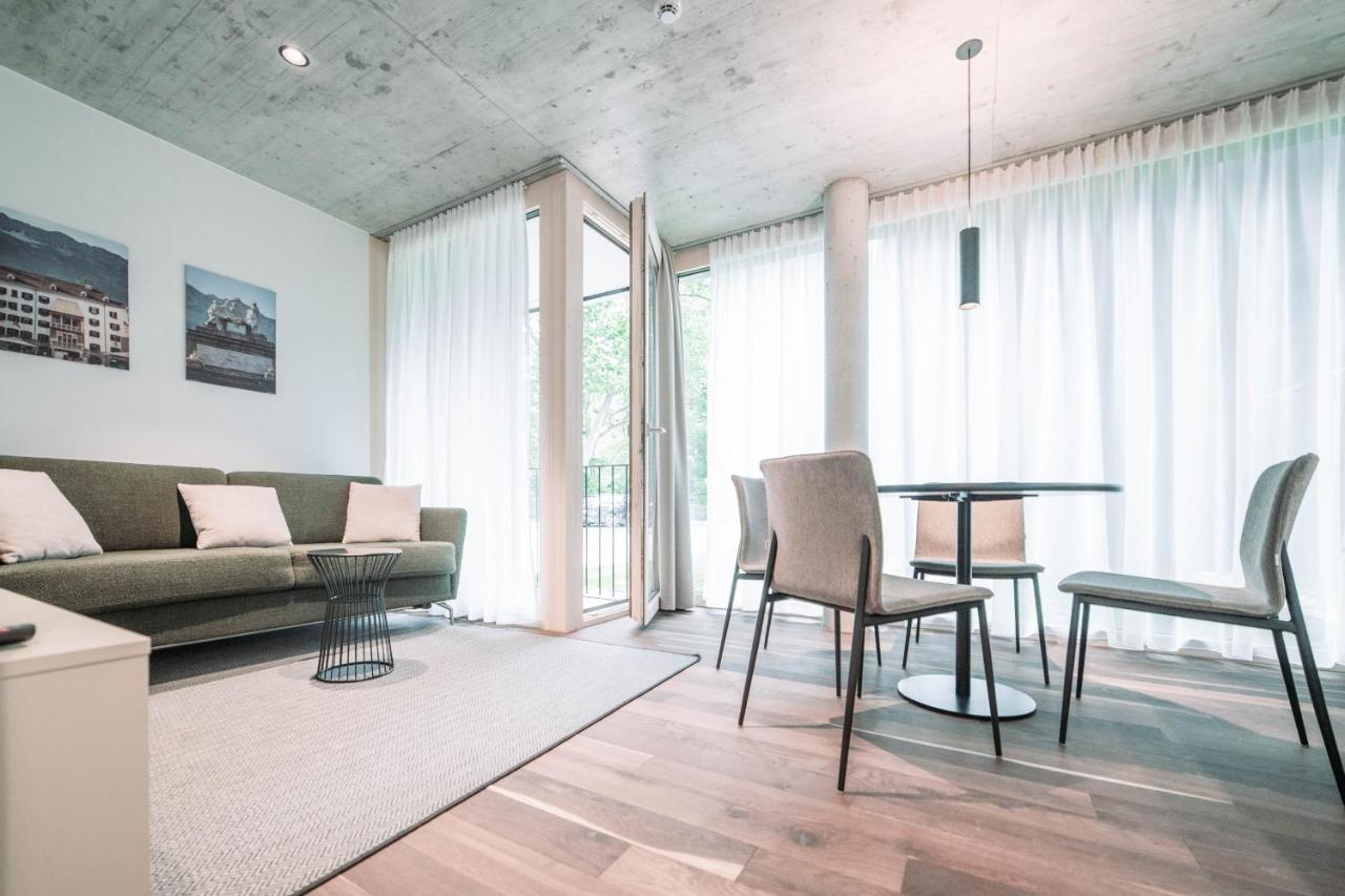 Aparthotel Blackhome South I Contactless Check-in Innsbruck
