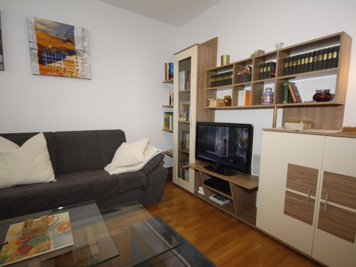 Tivoli By Interhome