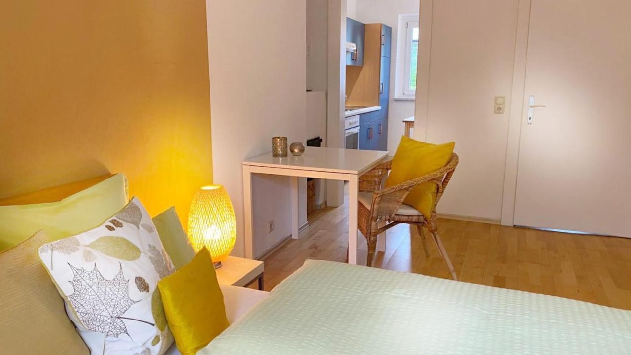 Apartment Lightland Apartments With Easy Parking *