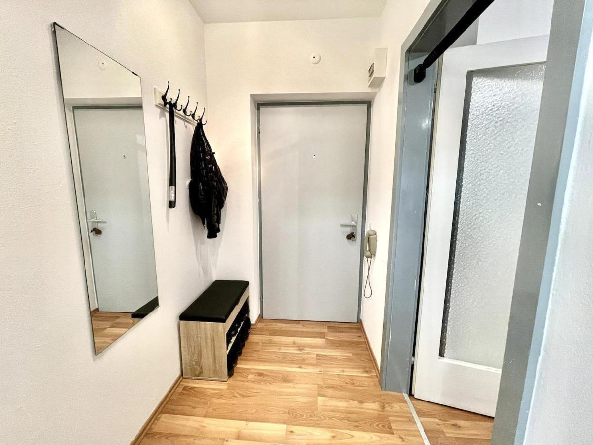 Apartment Free Parking - Quiet With Wi-fi And Kitchen