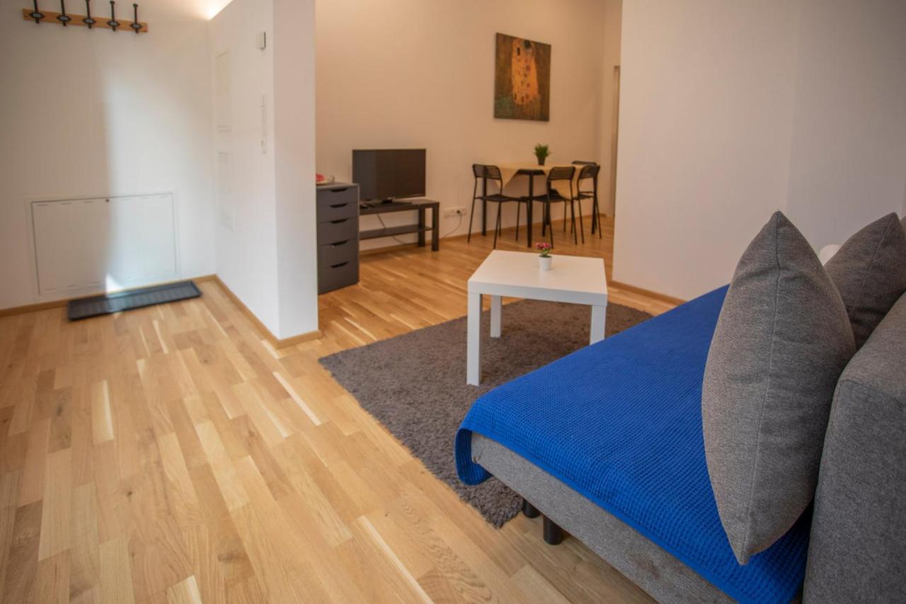 Apartment Cozy 1-bedroom In Center *