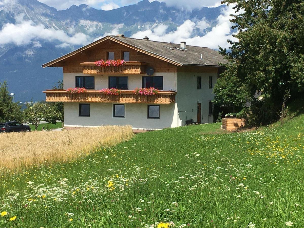 Wiesenhof - & Weitblick Ueber - Ladestation Fuer Elektroautos