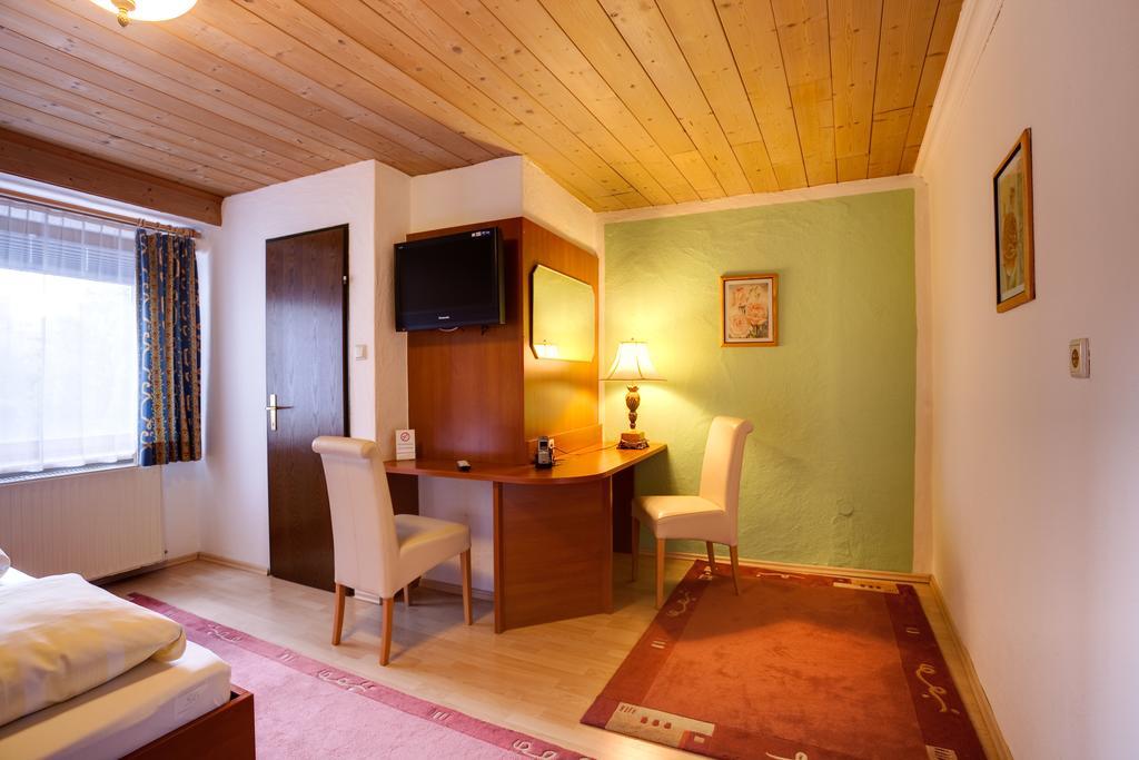 Cityhotel Schwarzer Baer 3*