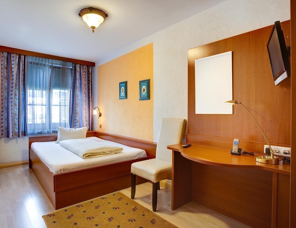 Hotel Cityhotel Schwarzer Baer 3*