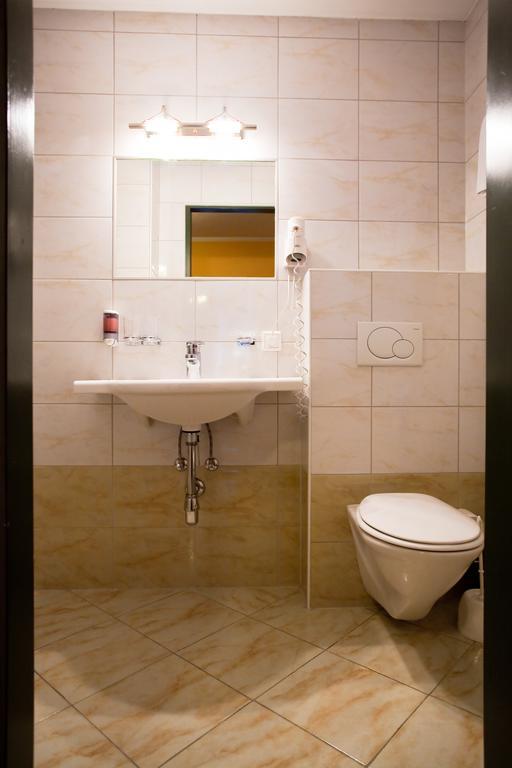 Cityhotel Schwarzer Baer 3*