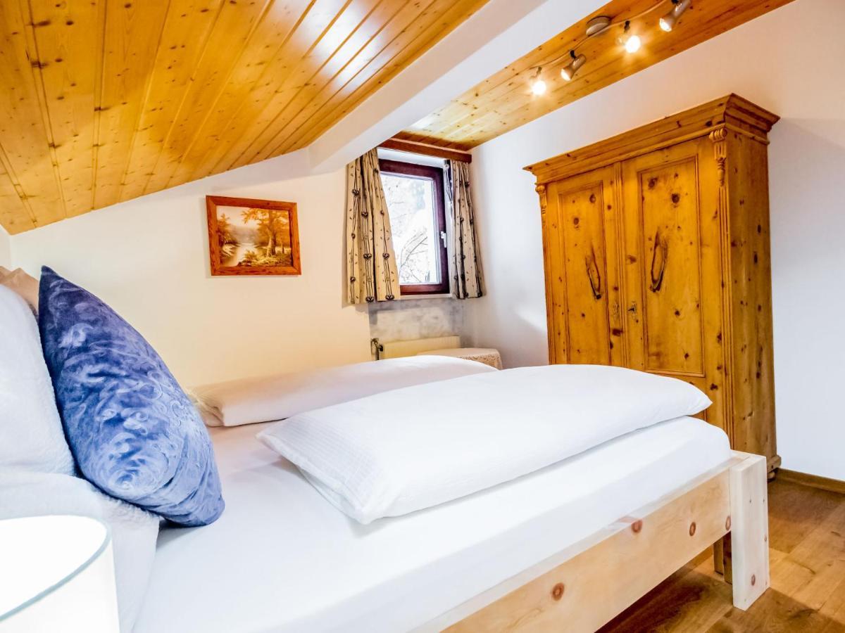 Apartment Karin-1 By Interhome