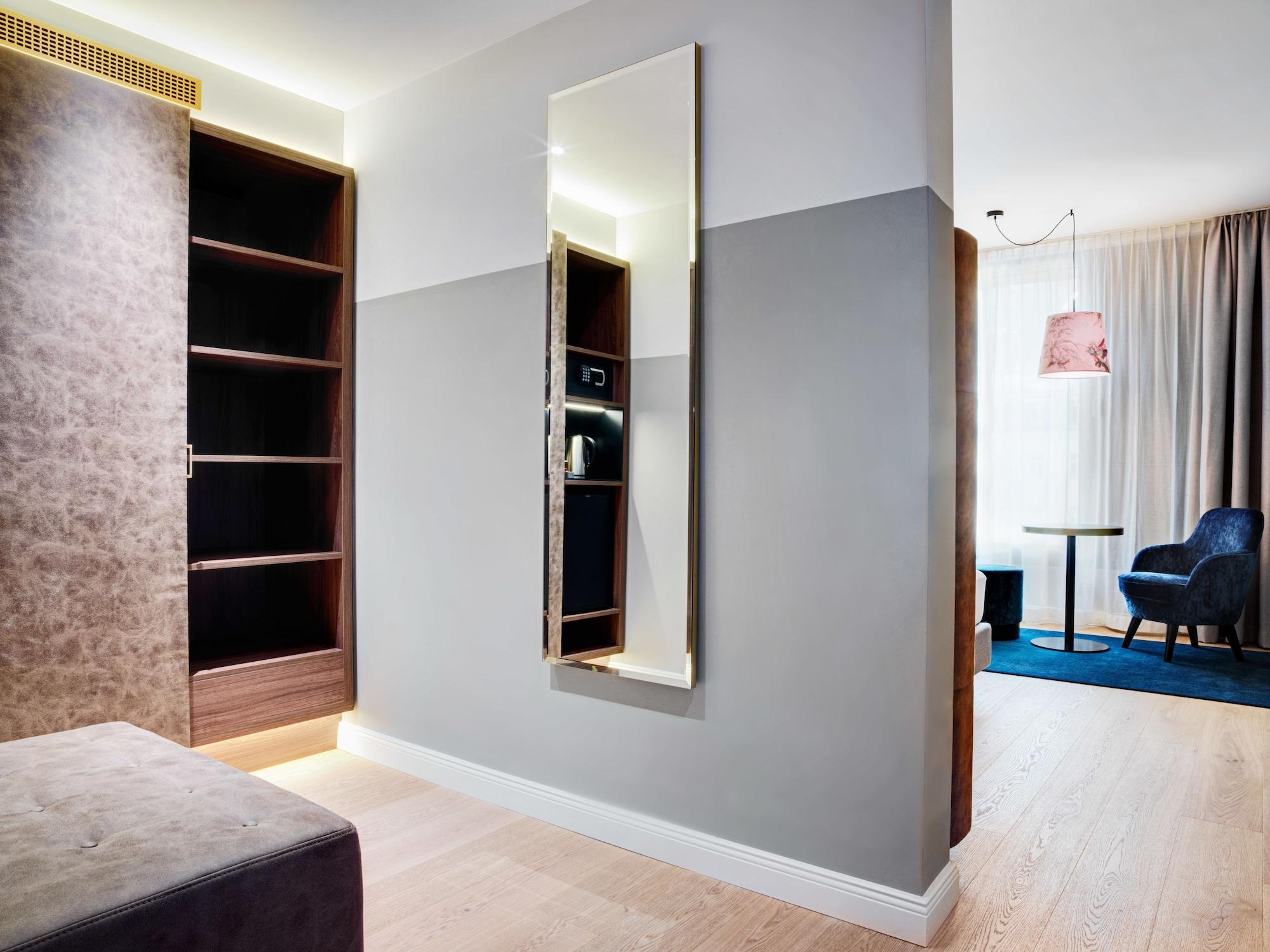 Breinoessl Hotel 3*