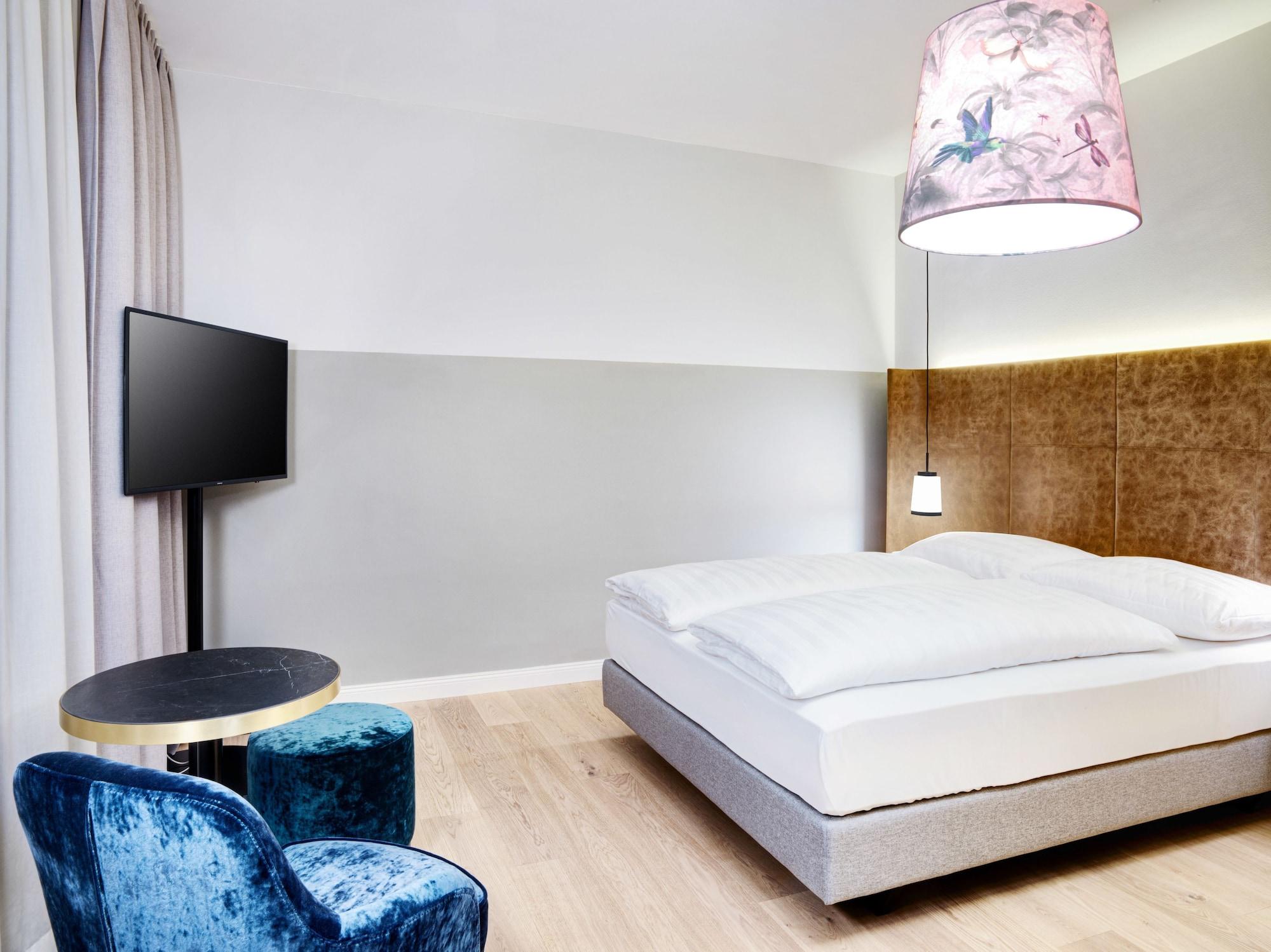 Breinoessl Hotel 3*
