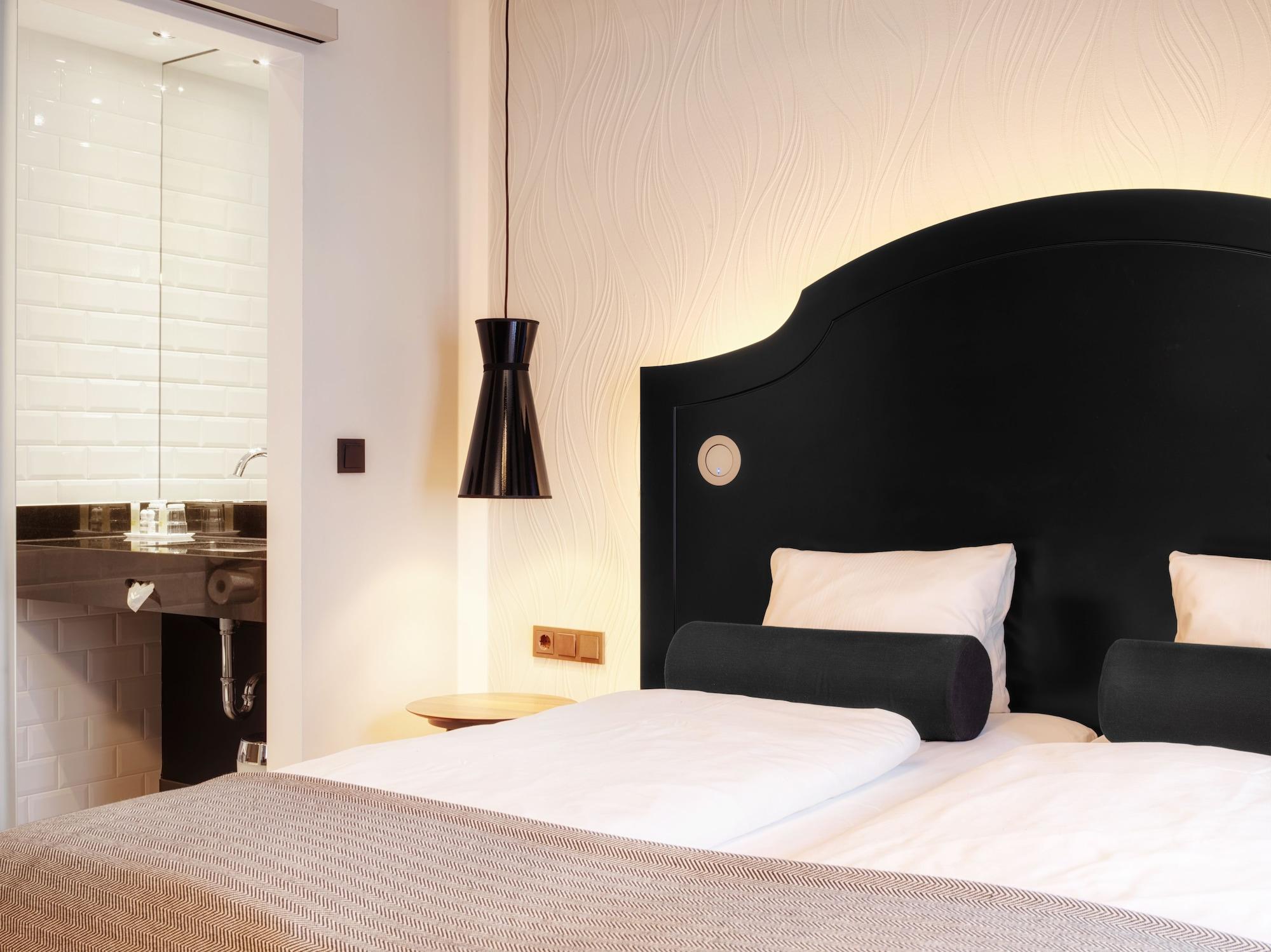 Grauer Baer 4*