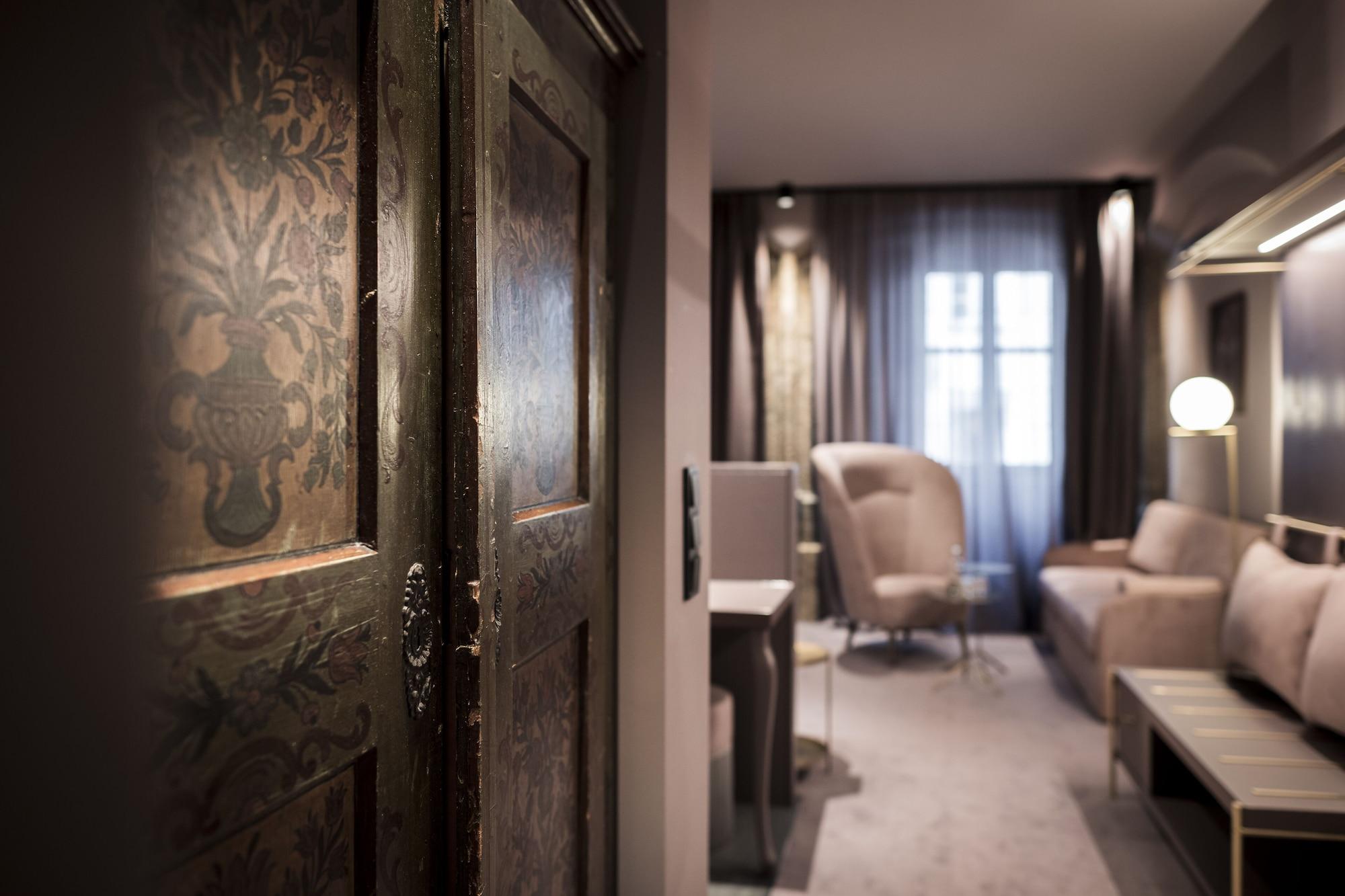 Altstadthotel Weißes Kreuz - In Der Fußgängerzone Hotel