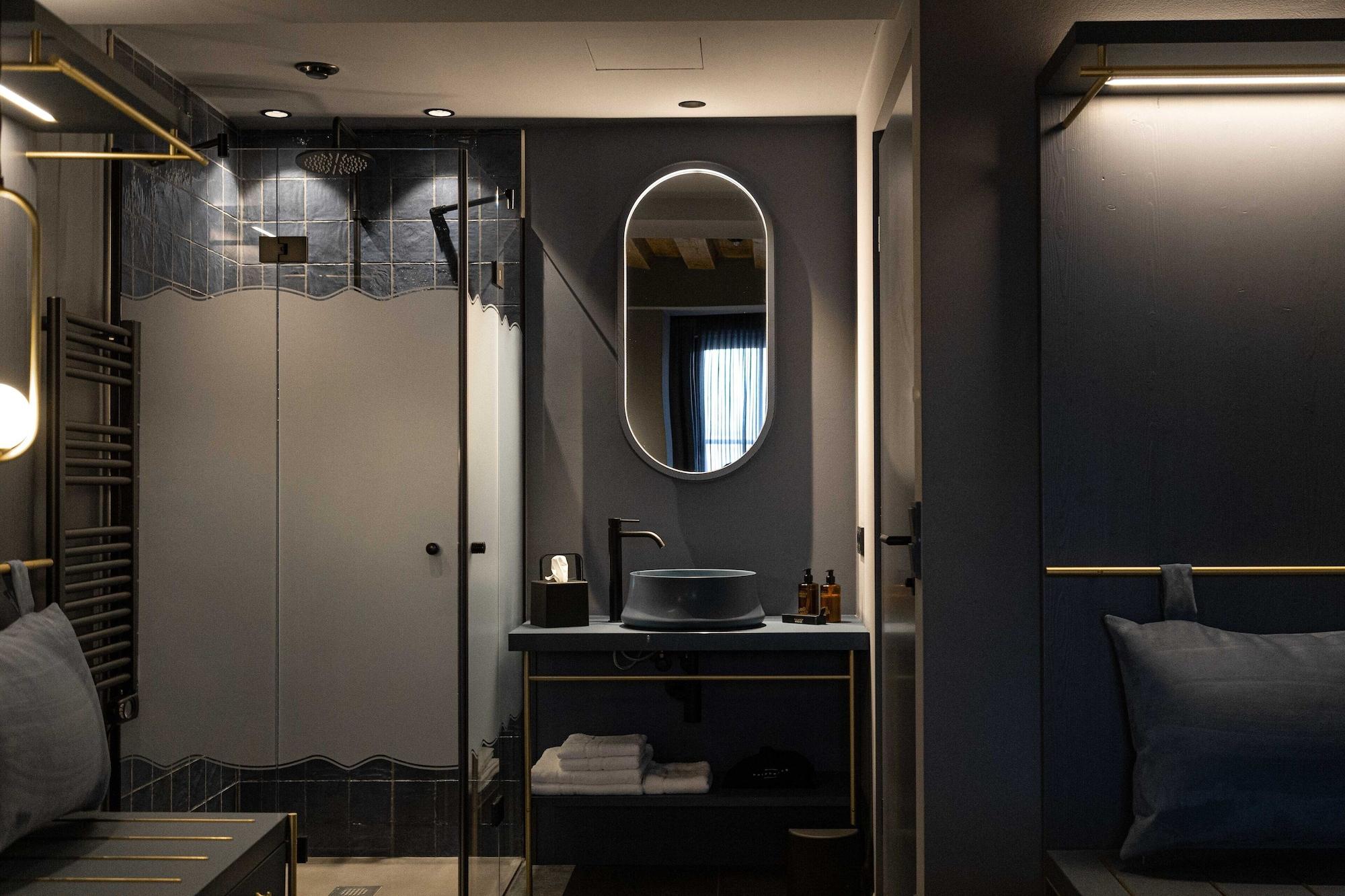 Altstadthotel Weisses Kreuz Hotel 4*