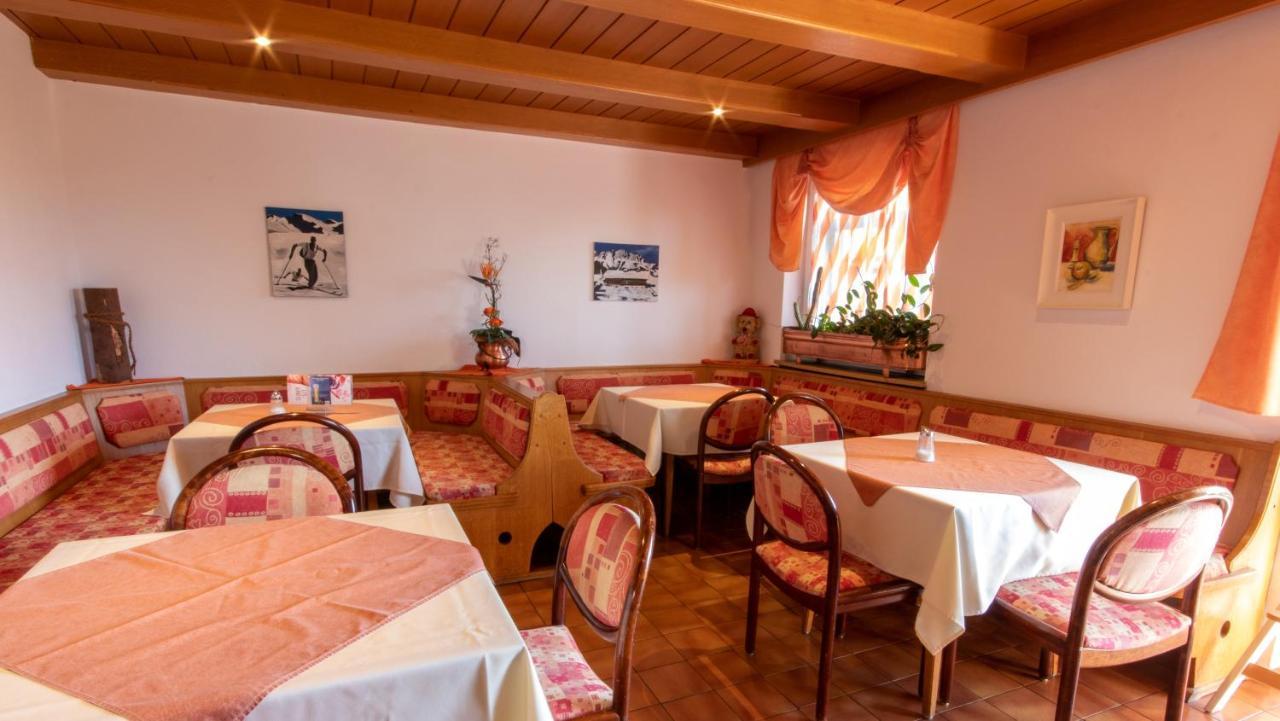 Cafe Alpina Gasthof 2*