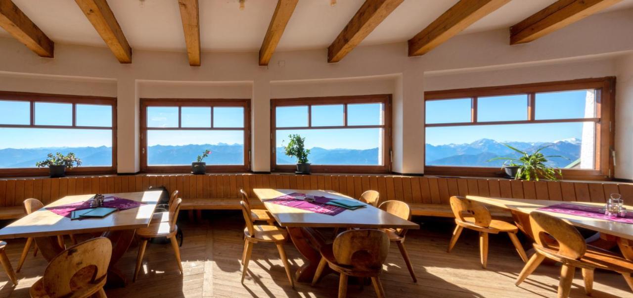Cafe Alpina Guest house Innsbruck