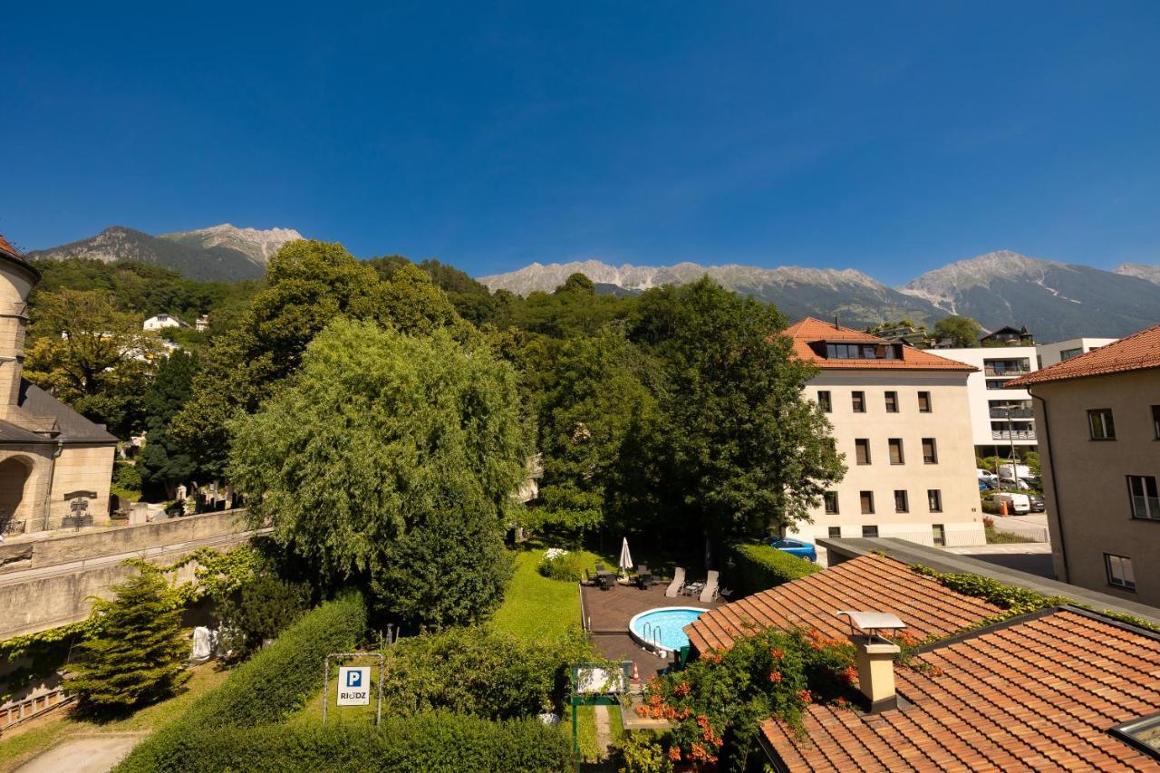 Apartment Riedz Innsbruck- Zentrales Apartmenthaus Mit Gruener Oase