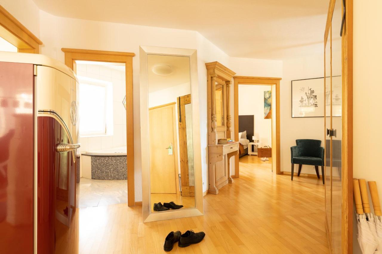 Riedz Innsbruck- Zentrales Apartmenthaus Mit Gruener Oase Apartment *